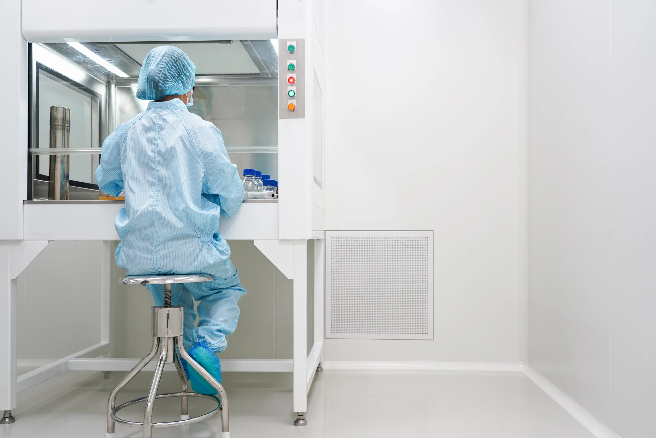 Elke cleanroom zijn eigen protocol